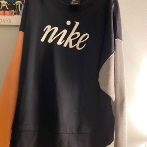 Nike sweatshirt long sleeve